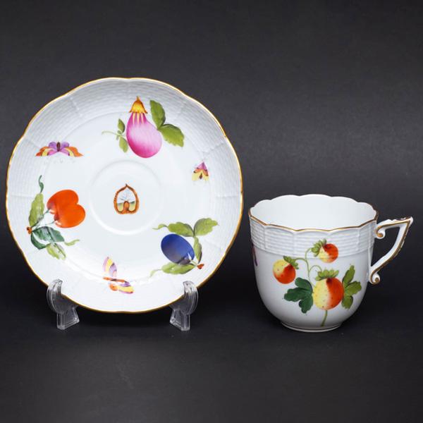 ヘレンド 果物・野菜・昆虫柄（FRH） コーヒーカップ＆ソーサー（ストロベリー＆イエローチェリー） ※マスターペインター | ヘレンド | 02