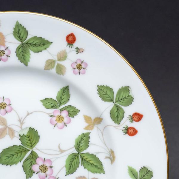 ウェッジウッド ワイルドストロベリー 18cmプレート ※黒壺 | WEDGWOOD | 01