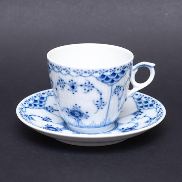 ロイヤル・コペンハーゲン ブルーフルーテッドハーフレース コーヒーカップ＆ソーサー（150ml） | ブルーフルーテッド