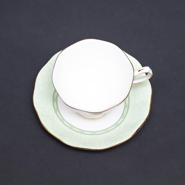 ロイヤル・アルバート ハーティントン ティーカップ＆ソーサー（マルバーン） | Royal Albert | 02