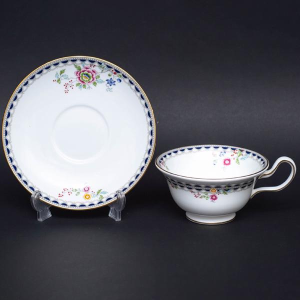ウェッジウッド　パラダイスガーデン　ピオニー　カップ&ソーサー WEDGWOOD - ウェッジウッド パラダイスガーデン ピオニー カップ