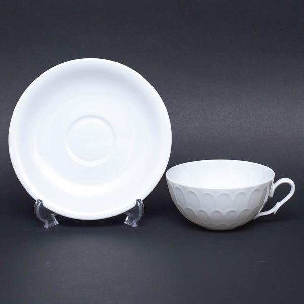 アウガルテン アトランティスホワイト ティーカップ＆ソーサー | ブランド登録なし | 01