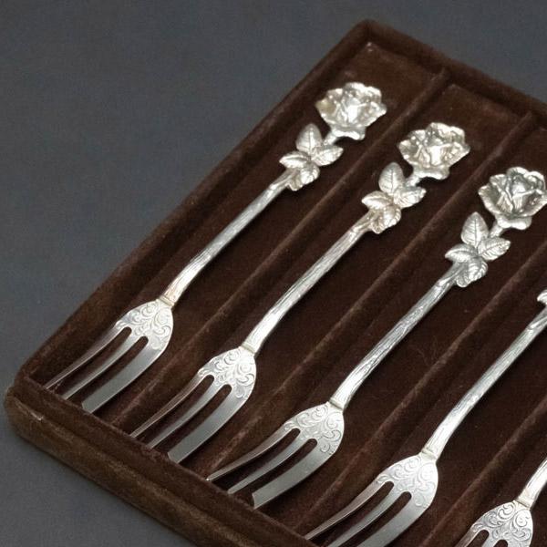 種類豊富な品揃えクリストフ・ウィドマン ヒルデスハイムローズ ケーキ