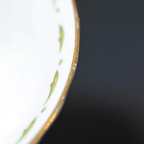 Royal Albert ロイヤル・アルバート フラワー・オブ・ザ・マンス