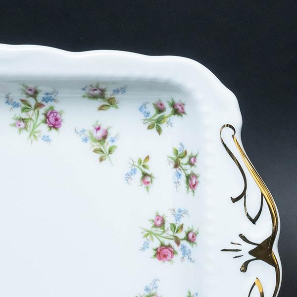 未使用◇ロイヤルアルバート◇ケーキ皿6枚+サンドウィッチプレート◇合計7点 未使用◇ロイヤルアルバート◇ケーキ皿6枚+サンドウィッチ