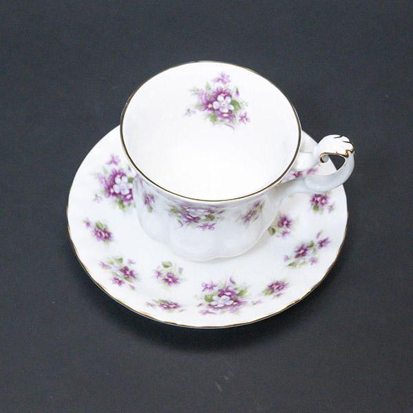 ロイヤル・アルバート スウィートバイオレット デミタスカップ＆ソーサー | Royal Albert | 02
