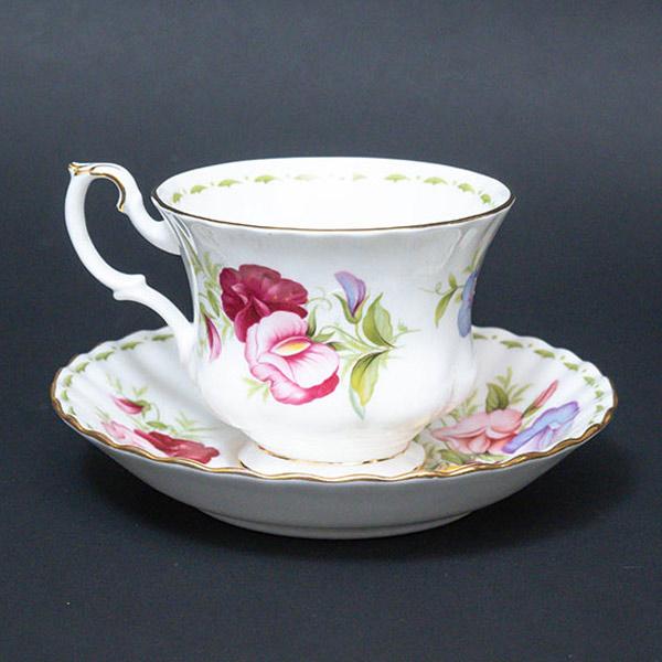 ロイヤル・アルバート フラワー・オブ・ザ・マンス（4月） ティーカップ＆ソーサー | Royal Albert | 01