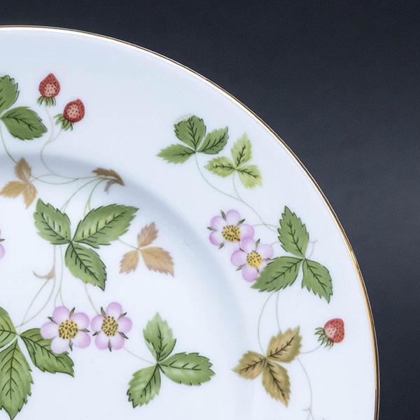 WEDGWOOD（ウェッジウッド） ワイルドストロベリー 18cmプレート ※微