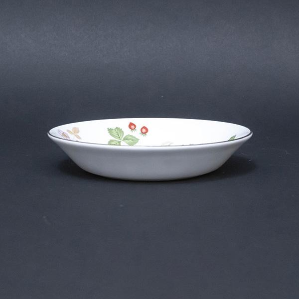 WEDGWOOD ウェッジウッド ワイルドストロベリー フルーツトレイ