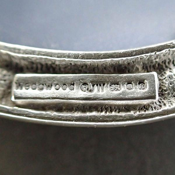 ウェッジウッド ジャスパー（ポートランドブルー） フローラルガール アンティークブローチ | WEDGWOOD | 04