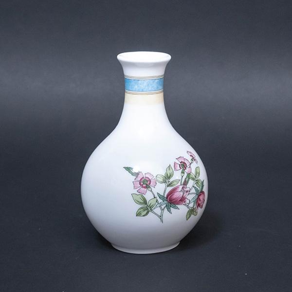 WEDGWOOD（ウェッジウッド） サラ アメリアバッドベース : SELECTORS