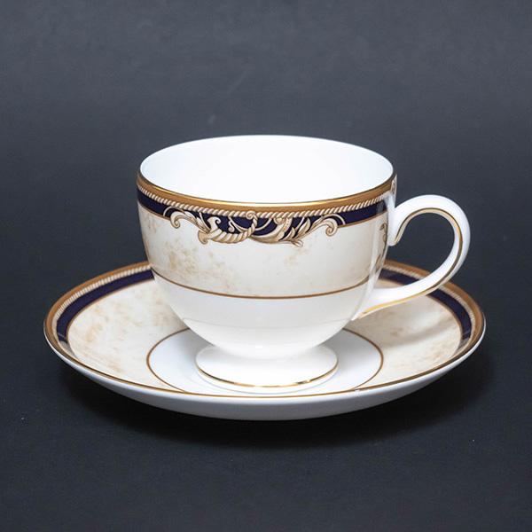 ウェッジウッド コーヌコピア ティーカップ＆ソーサー（リー） ※金彩剥げ | Cornucopia