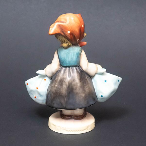 ゲーベル フンメル人形 『Mother's Darling（最愛の子）』 : SELECTORS