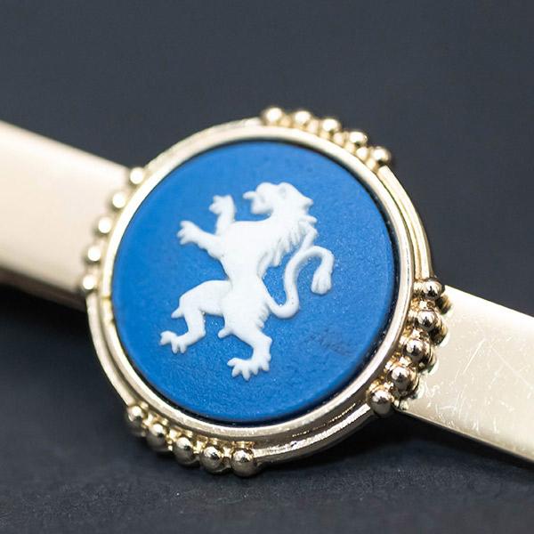 ウェッジウッド ジャスパー（サクソンブルー） ライオン タイピン（丸型） | WEDGWOOD | 02