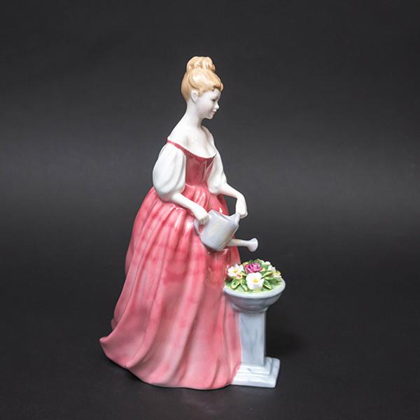 ロイヤル・ドルトン プリティレディースコレクション 『Alexandra』 | ROYAL DOULTON | 03