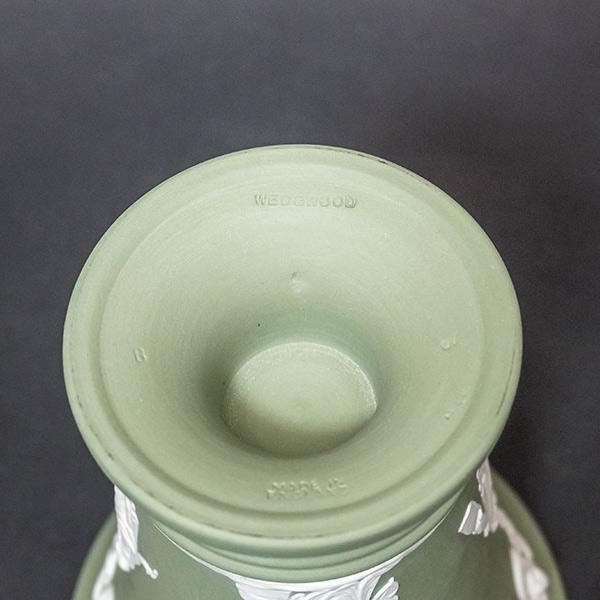 WEDGWOOD（ウェッジウッド） ジャスパー（セージグリーン） 15cmベース