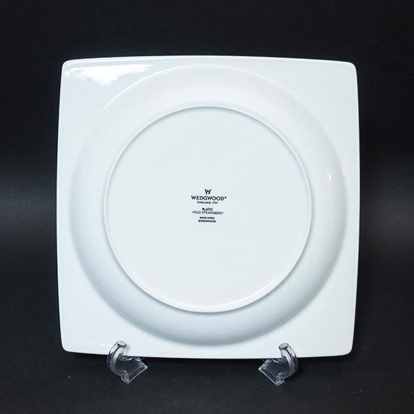 WEDGWOOD（ウェッジウッド） ワイルドストロベリー 26cmスクエア
