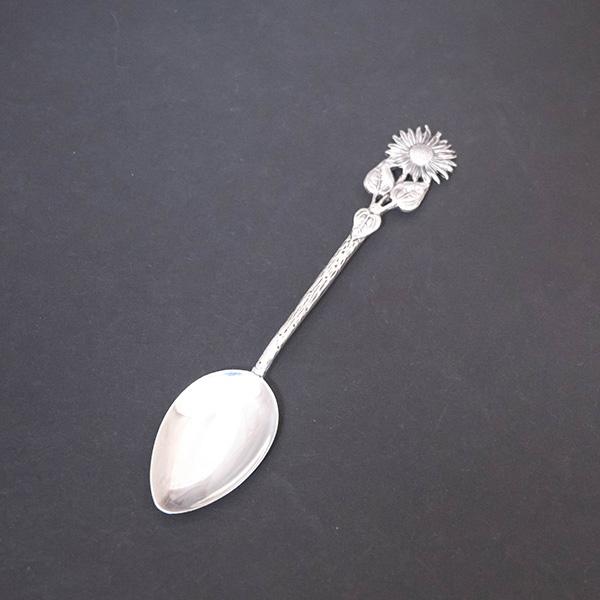 クリストフ・ウィドマン マンスリーフラワー（9月）デミタススプーン