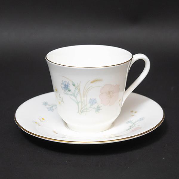 ROYAL DOULTON（ロイヤルドルトン） ロおイヤる・ドルトン フラ