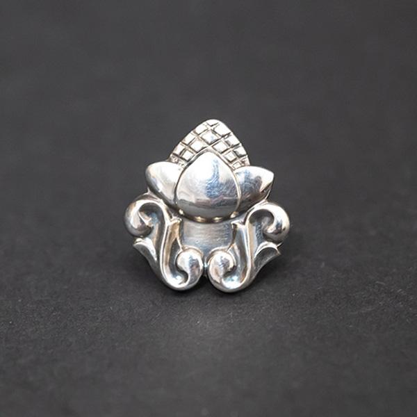 Georg Jensen（ジョージ ジェンセン） エコーン ピンブローチ