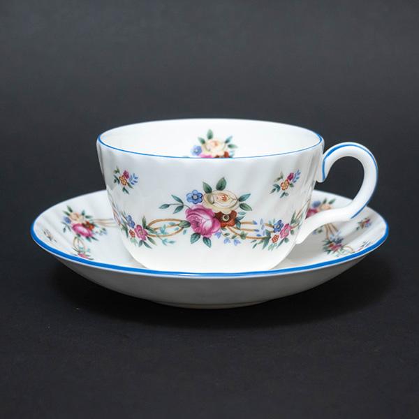 ミントン フォーシーズンコレクション（サマーブーケ） ティーカップ＆ソーサー | MINTON