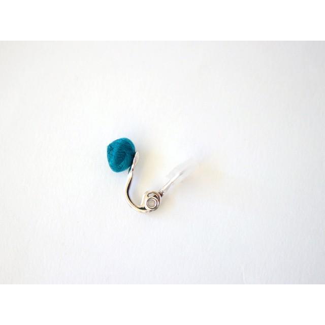 トリプルオゥ スフィア プラス ピアス イヤリング カラー |  | 03