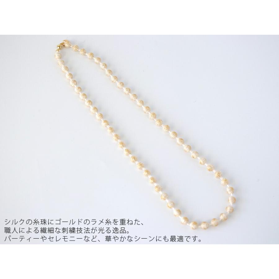 トリプルオゥ スフィアシルクネックレス カサネ KASANE ホワイト