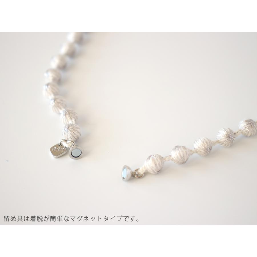トリプルオゥ スフィアシルクネックレス カサネ KASANE ホワイト