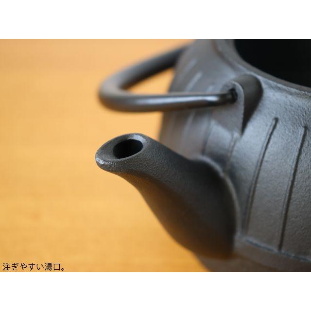 及源OIGEN 鉄瓶 八千草 1.2L 鉄瓶 八千草 1.2L | 南部鉄器の老舗 及源鋳造 OIGEN 公式オンライン