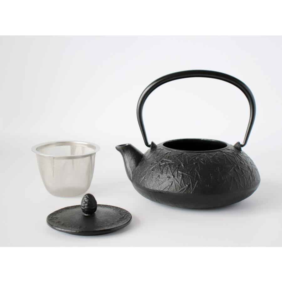 西川貞三郎商店 茶の間セット 鉄急須＆汲出し碗 銀彩松葉 京焼 清水焼