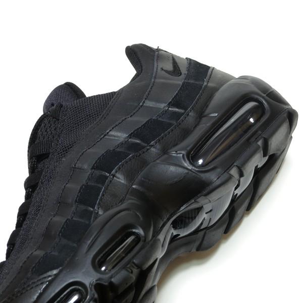 all black 95 air max