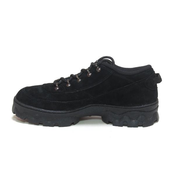 ACG WMNS NIKE LAHAR LOW BLACK/DK SMOKE GREY-ORANGE
