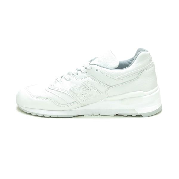 ニューバランス　スニーカー NEW BALANCE MR530TC width D WHITE BLACK GOLD ニューバランス