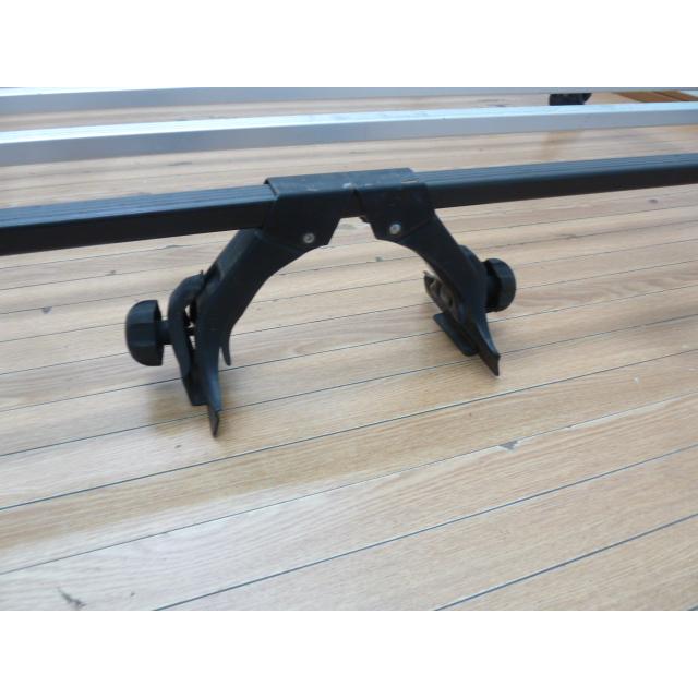 中古】THULE スーリー ルーフキャリア ルーフ プラットフォーム