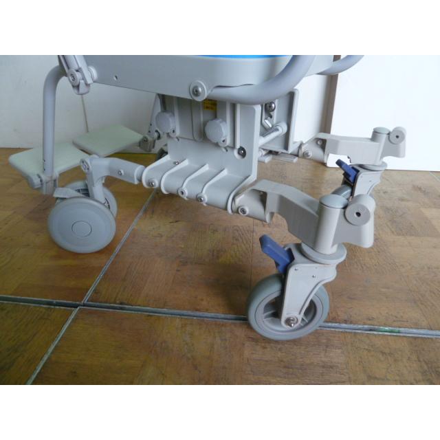中古】ウチエ シャワーチェア シャワーラク SWR-100 O型シート