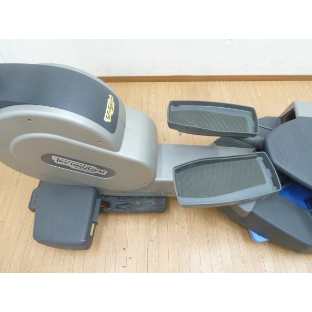 【中古】テクノジム CARDIO WAVE WAVE EXC 700iSP クロストレーナー マシンの画像
