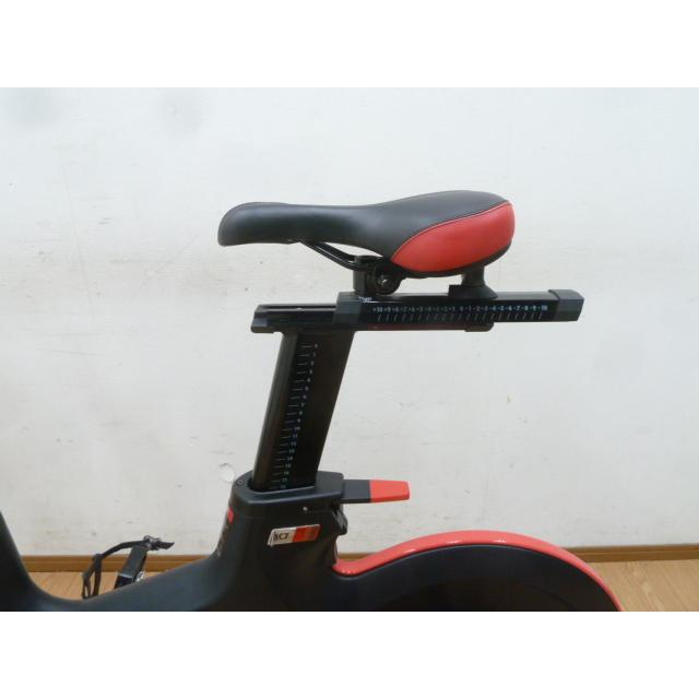 IC7 インドア・サイクル Life Fitness スピンバイク エアロバイク