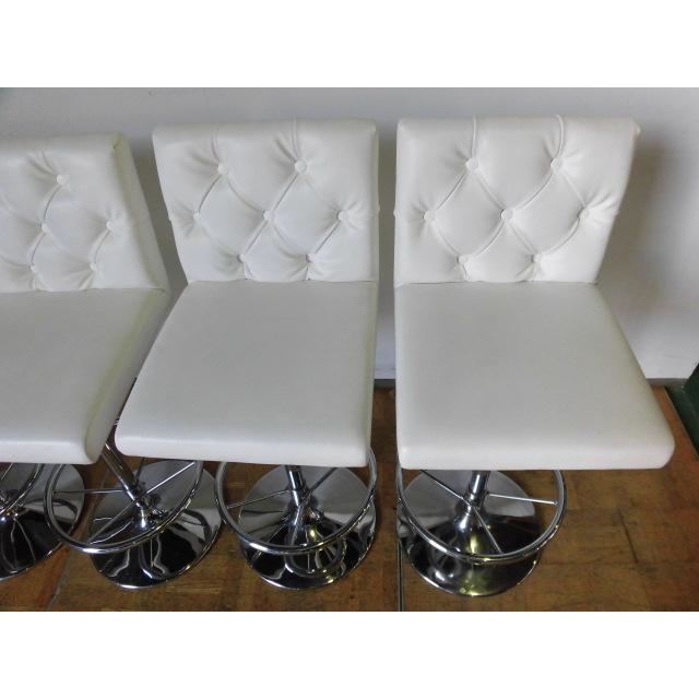中古】カウンターチェア 白 4脚 360度回転 W400xD430xH990mm 中古】カウンターチェア 白 4脚 360度回転 W400xD430xH990mm