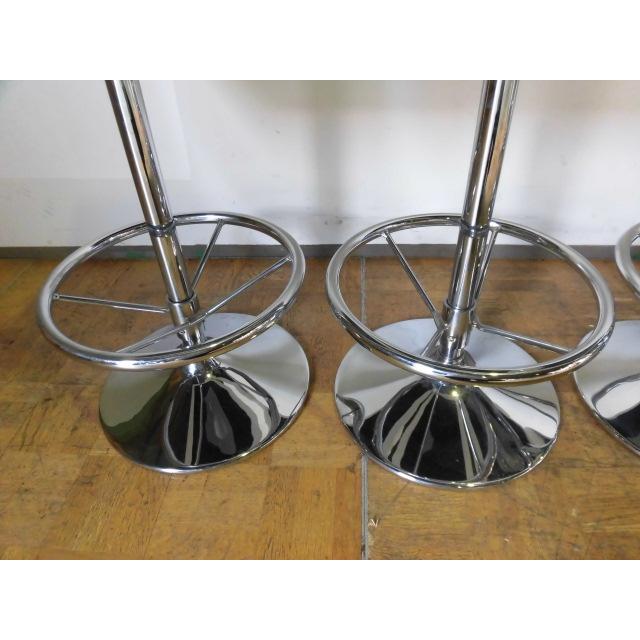 中古】カウンターチェア 白 4脚 360度回転 W400xD430xH990mm 中古】カウンターチェア 白 4脚 360度回転 W400xD430xH990mm