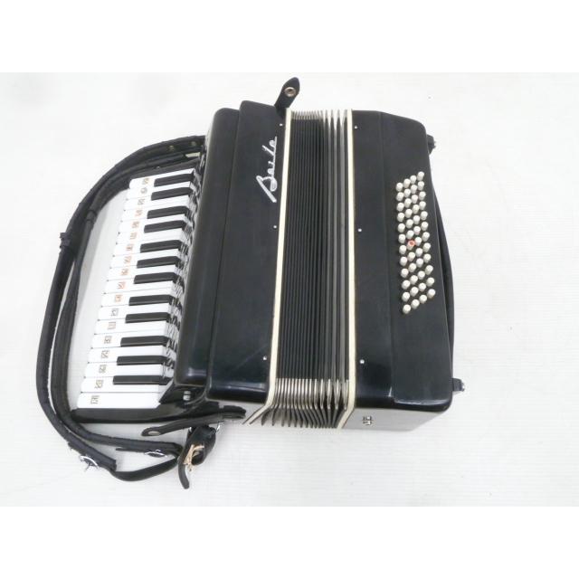 中古】Baile アコーディオン 30鍵盤 ハードケース 教本 付き 中古】Baile アコーディオン 30鍵盤 ハードケース 教本 付き