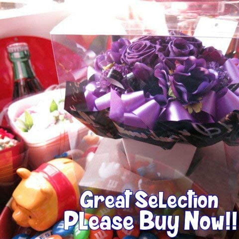 喜寿お祝い 77歳 花束風 紫バラ４ プリザーブドフラワー入りギフト クリアーケース付き 枯れない 77歳 花束風 紫バラ４ プリザーブドフラワー入りギフト クリアーケース付き 枯れない 　