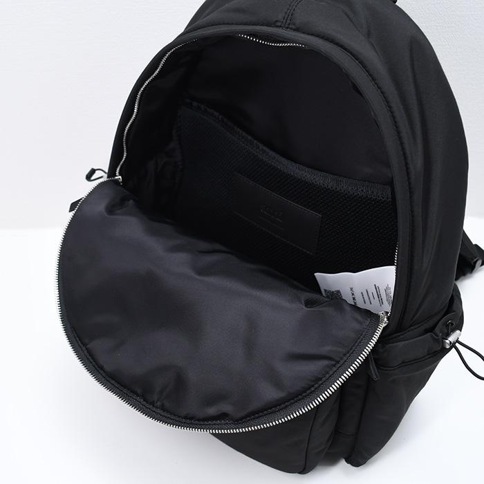 AMI PARIS アミパリス DE COEUR ナイロン リュック 黒 AMI Paris Ami De Coeur バックパック | ブラック | FARFETCH JP