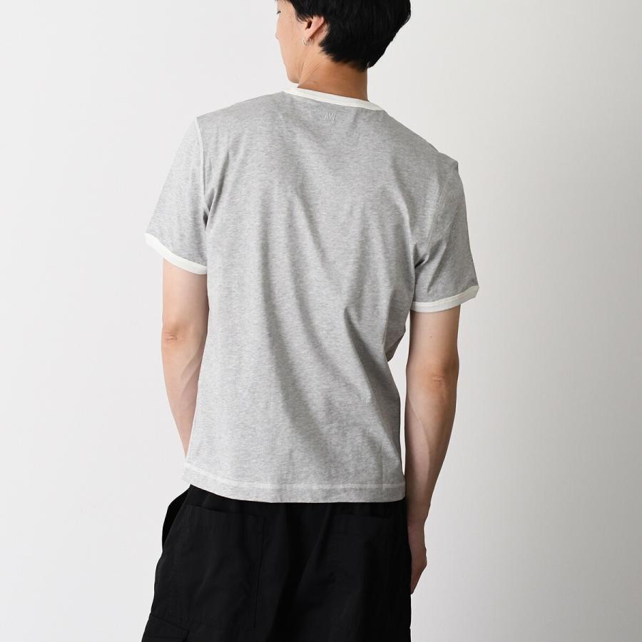 AMI ALEXANDRE MATTIUSSI アミパリス Tシャツ トップス ニットパッチ クラシックフィット UTS371 724 メンズ ユニセックス グレー ホワイト コットン 半袖の画像