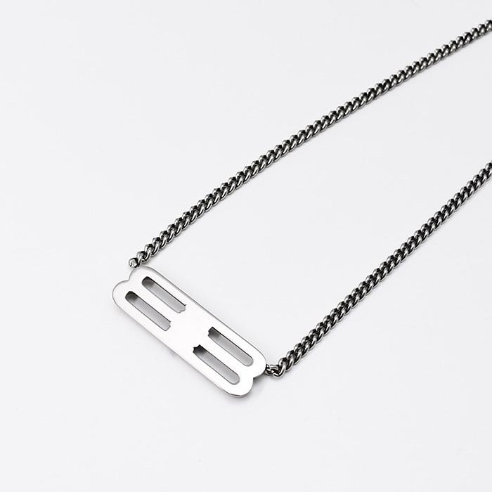 BALENCIAGA（バレンシアガ） ネックレス アクセサリー BB ICON 696223