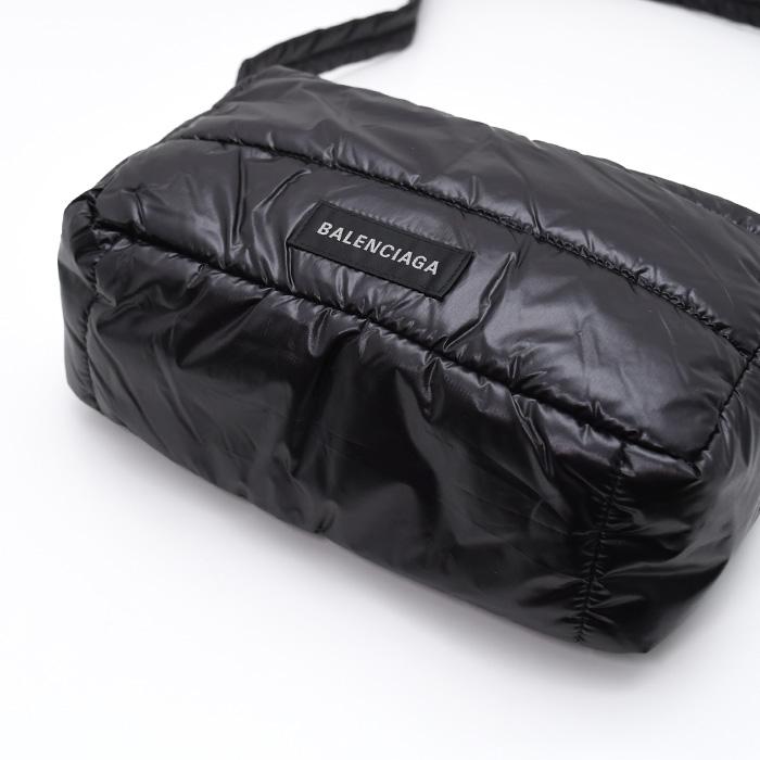 バレンシアガボディバック BALENCIAGA（バレンシアガ） PUFFER クロスボディ バッグ 851033 2AB7Z