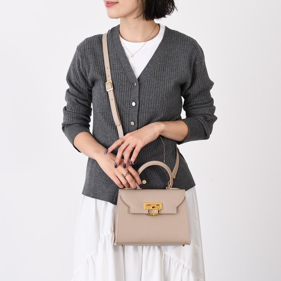 CARBOTTI  Erika445 トープ　新品未使用 CARBOTTI（カルボッティ） バッグ ERIKA 445 エリカ 445 レディース