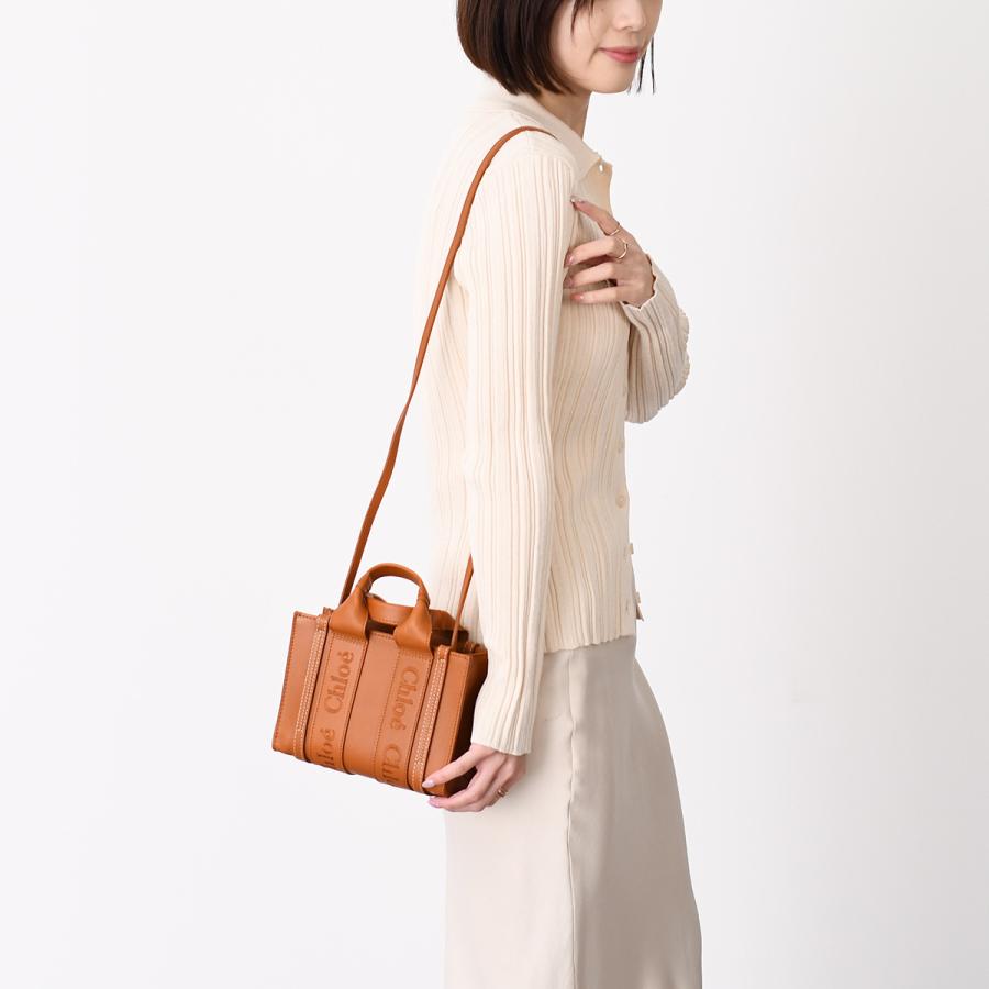 ❤︎noana❤︎ ￼Chloe WOODYミニトートバッグ 楽天市場】Chloe クロエ WOODY Nano Tote Bag トートバッグ