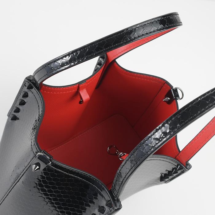 Christian Louboutin（クリスチャンルブタン） バッグ ショルダー
