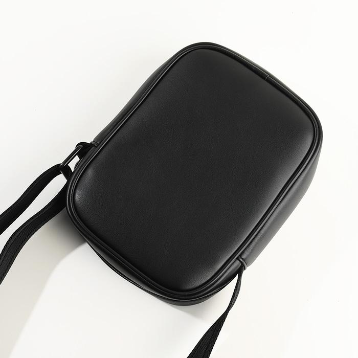 DIESEL（ディーゼル） ショルダーバッグ HOLI-D CROSSBODY BAG X10260