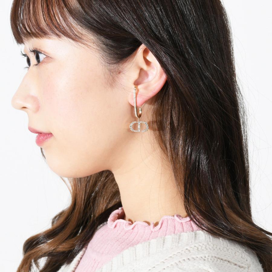 未使用】Dior ディオールのパール付きフープピアス- 未使用】Dior ディオールのパール付きフープピアス-